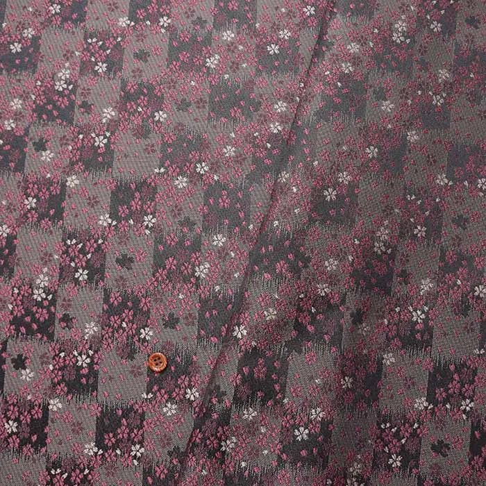 金襴　霞桜