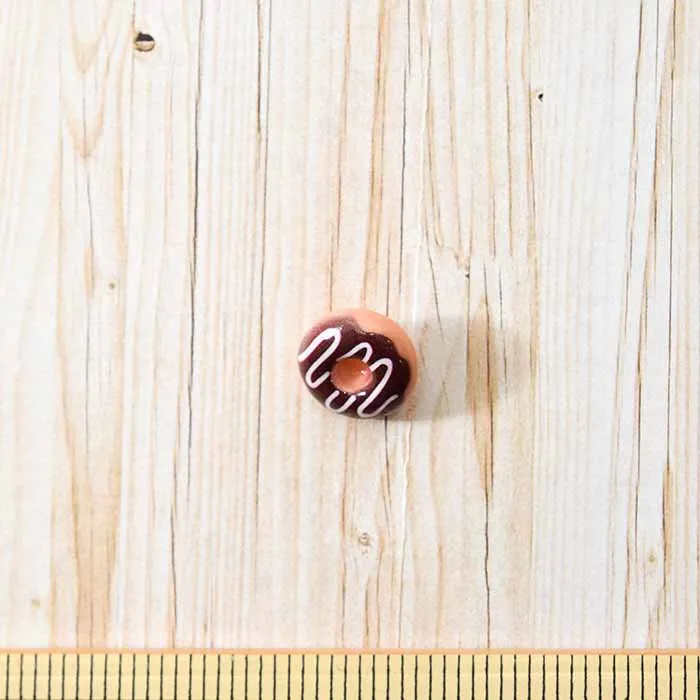 足つきボタン18mm　ドーナツチョコトッピング