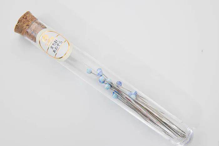 Tulipチューリップ まち針 あおぞら